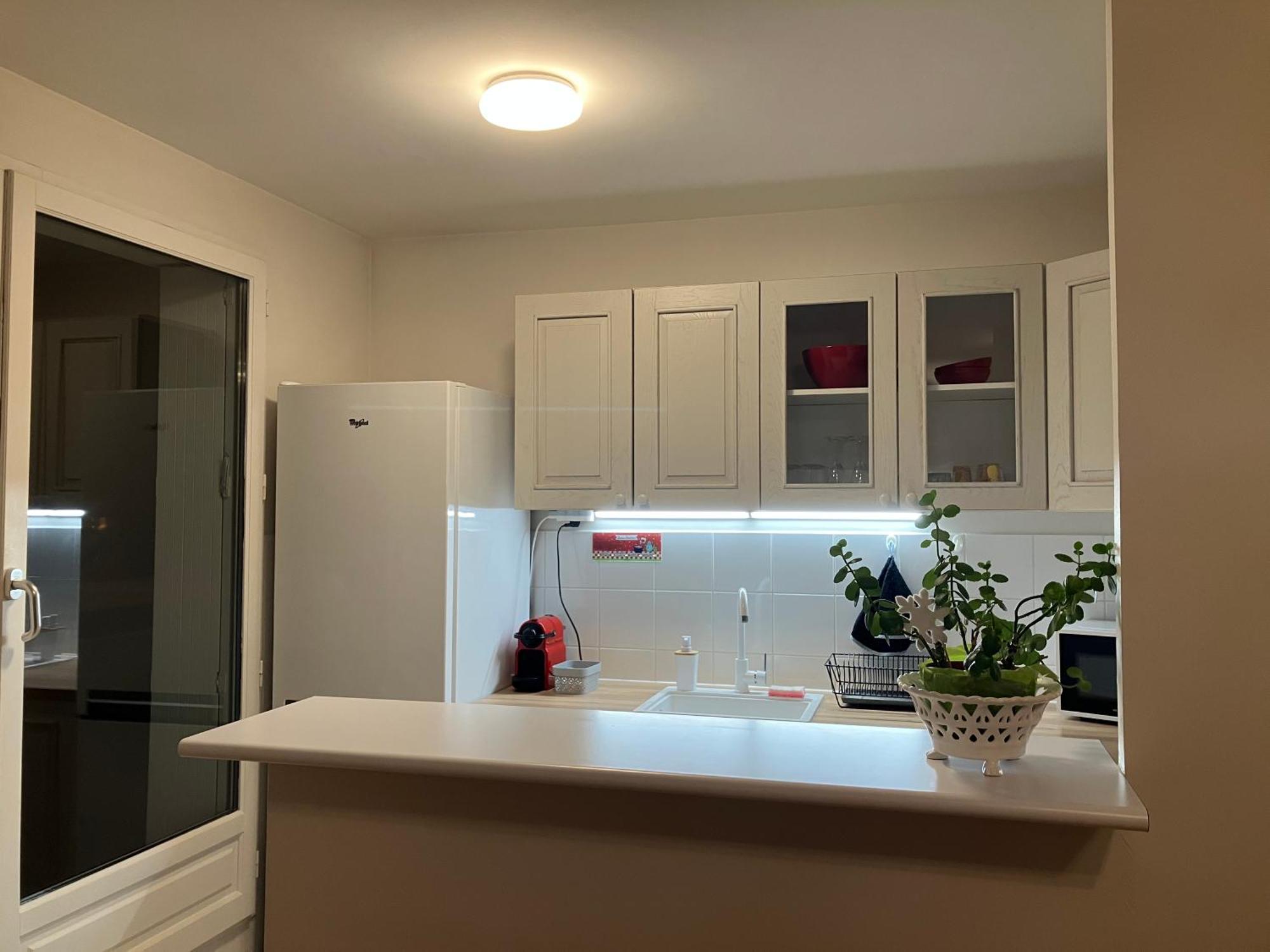 Appartement Avec Parking & Linge Inclus & Local Velos Blois Exterior photo