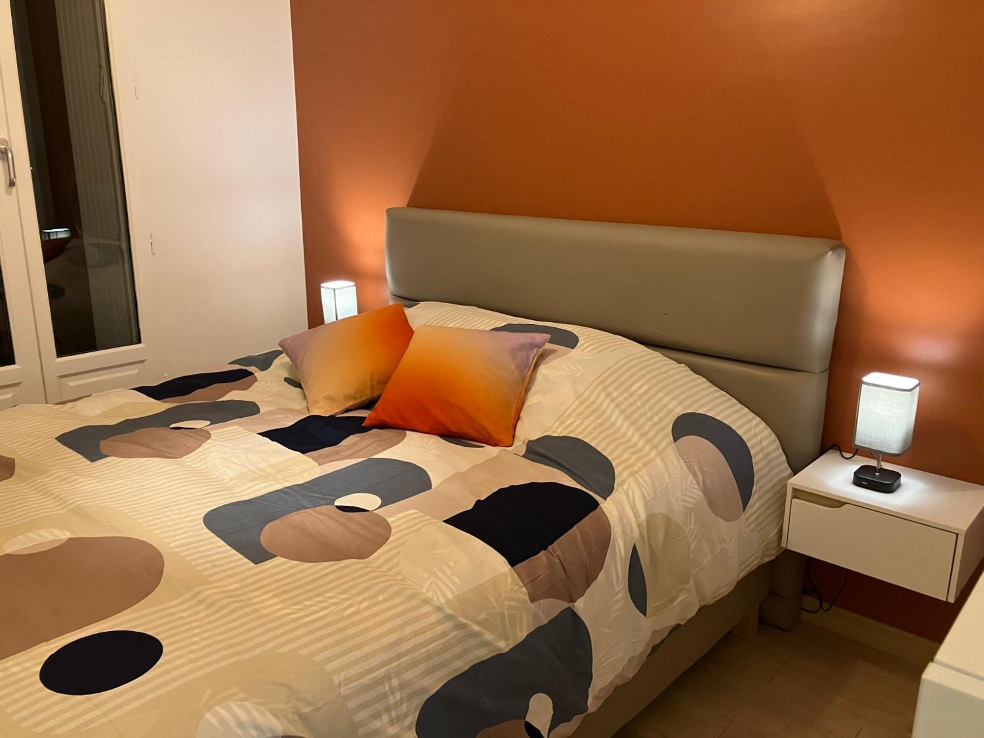 Appartement Avec Parking & Linge Inclus & Local Velos Blois Exterior photo